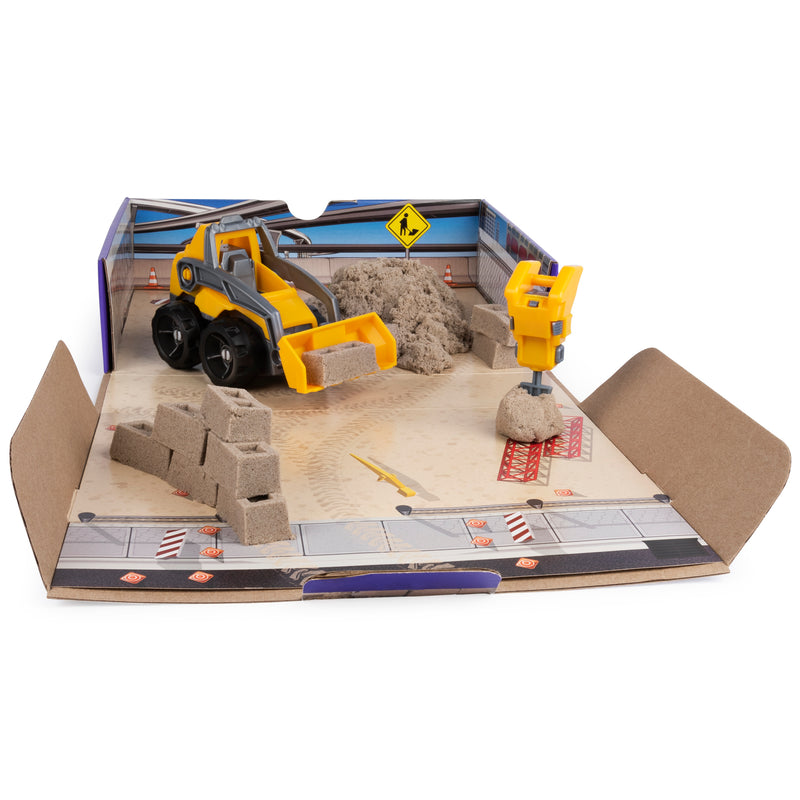 Kinetic Sand, Dig & Demolish Truck Playset with 1lb Kinetic Sand