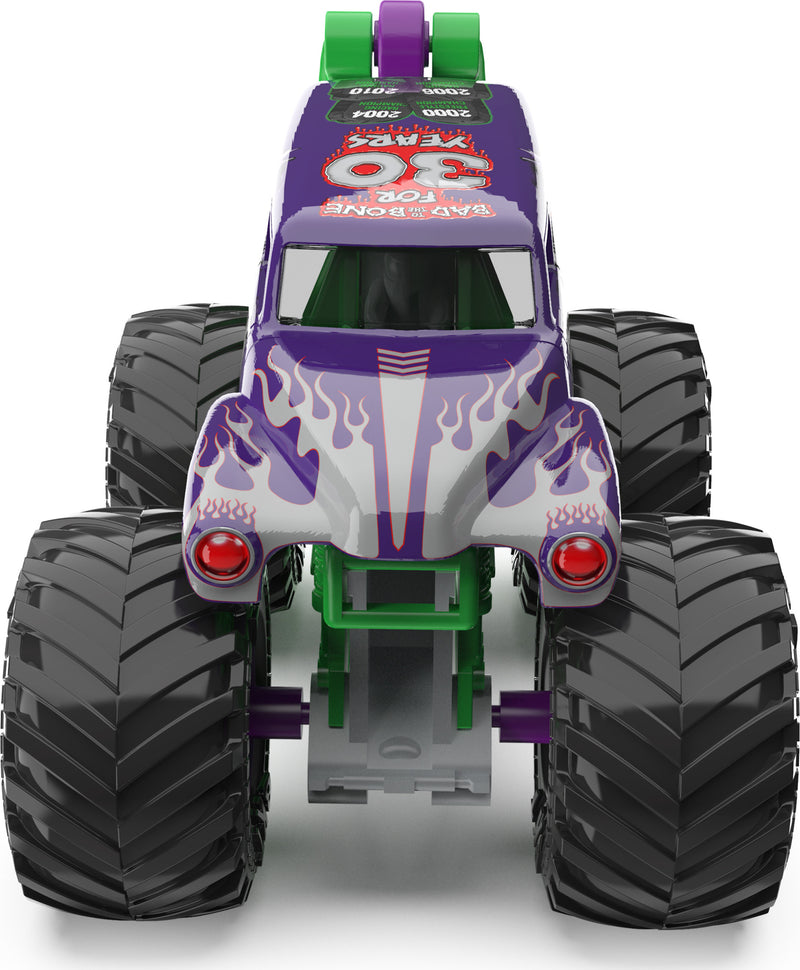 HOT WHEELS MONSTER JAM GRAVE DIGGER CHROME 1:64 SCALE TRUCK FREE SHIPPING!
