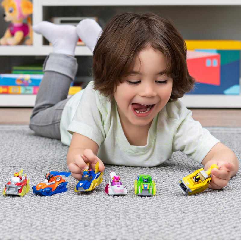 PAW Patrol, True Metal Rubble Collectible Die-Cast Vehicle, Charged Up Series